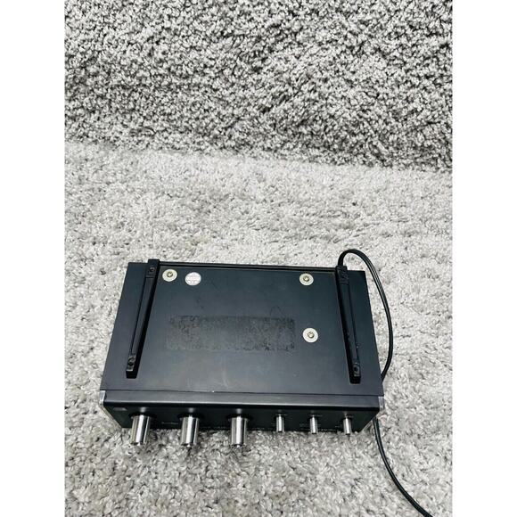 Realistic SA 10 Solid State Stereo Amplifier Brown Black Model 31 1982B 12W - Picture 8 of 15